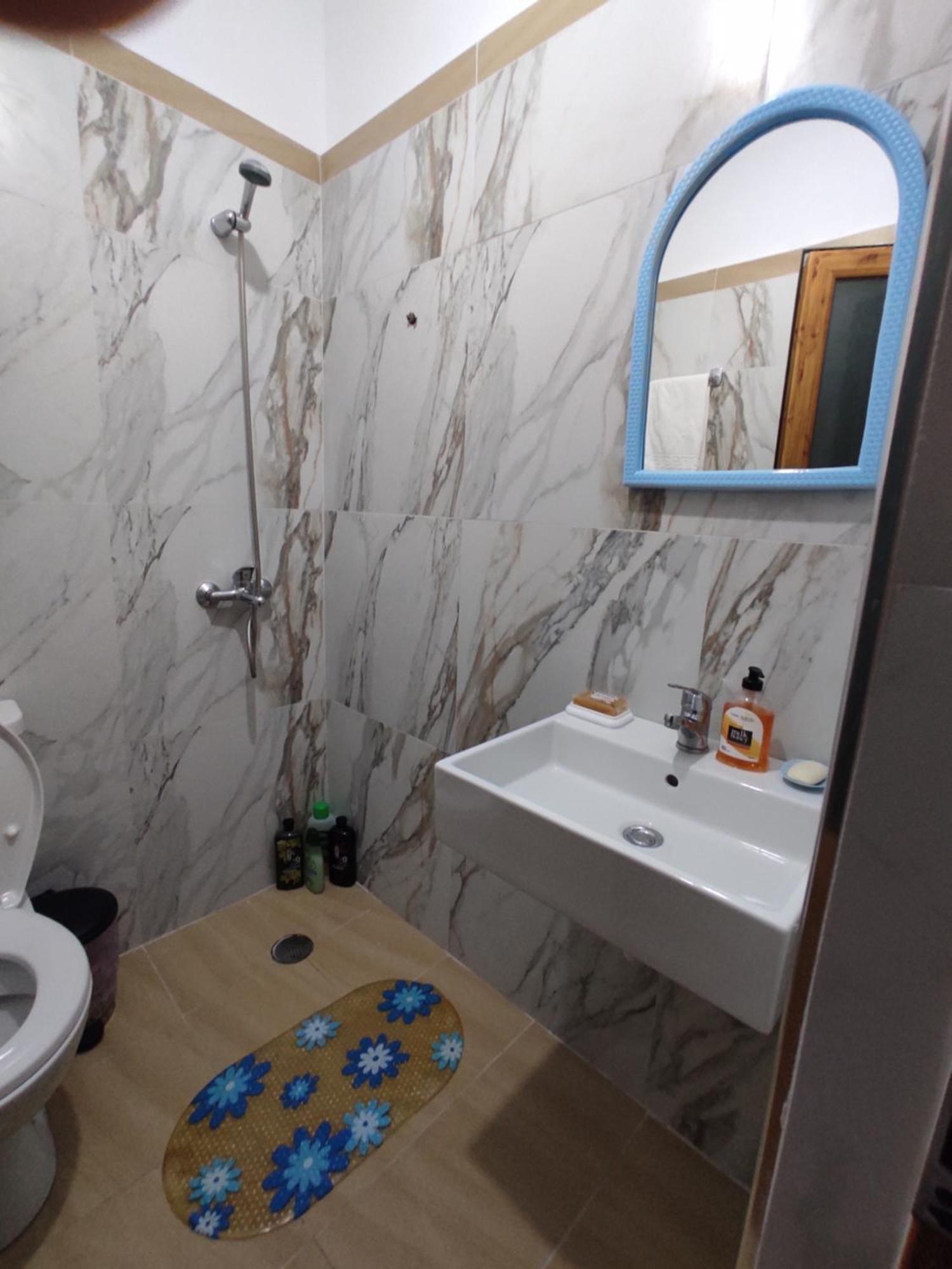 Dino Guest House Gjirokaster Luaran gambar